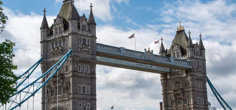 Tower Bridge over the River Thames, London, United Kingdom